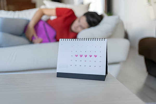 Best Doctor for fibroid and menstrual problems in Thane, Manpada